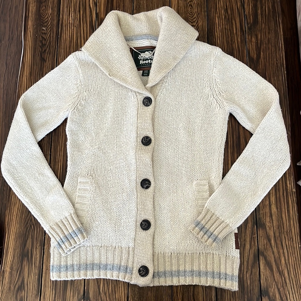 GUC Roots beige button front cabin cardigan
